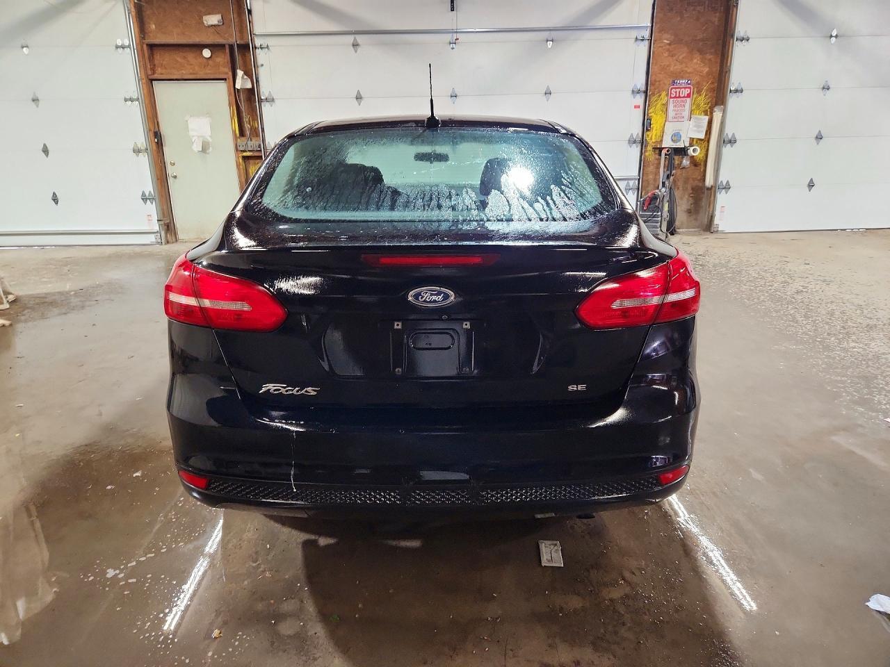 2016 Ford Focus Se - Фото 6