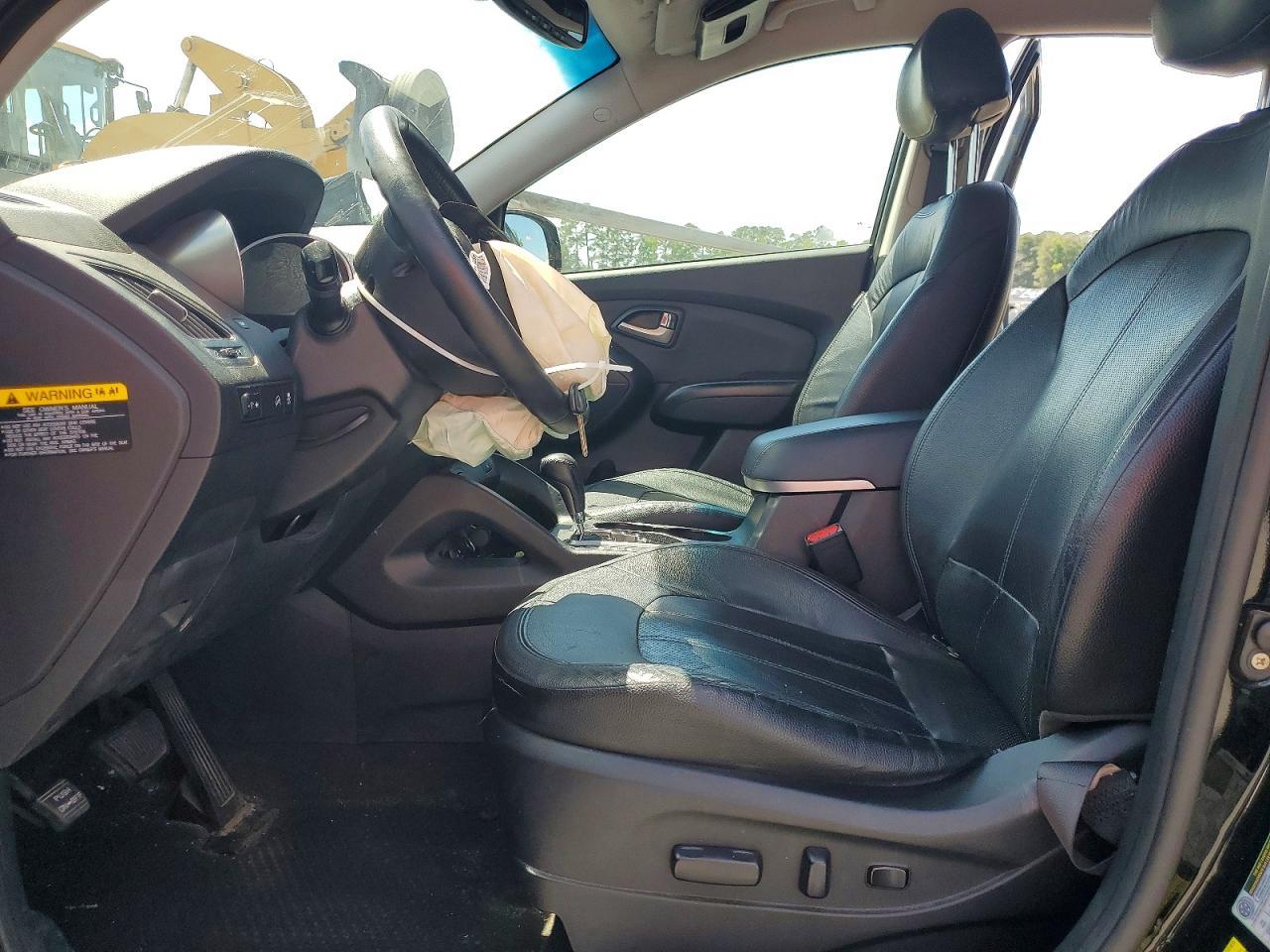 2012 Hyundai Tucson Limited - Image 7