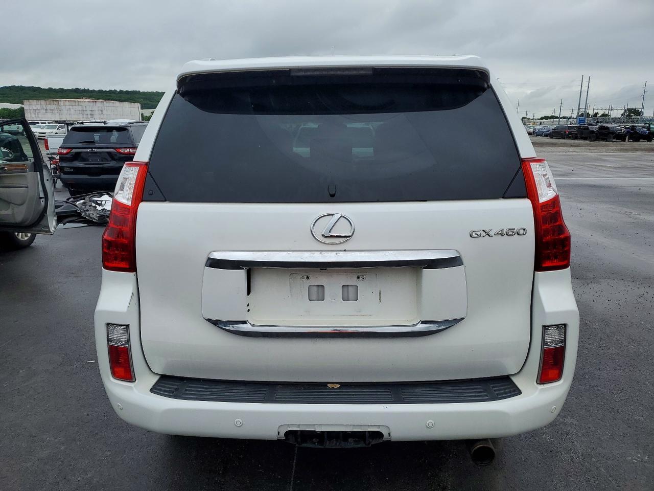 2012 Lexus Gx 460 Premium - Image 6
