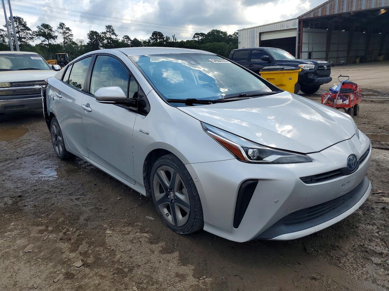 2020 Toyota Prius Xle - Фото 4