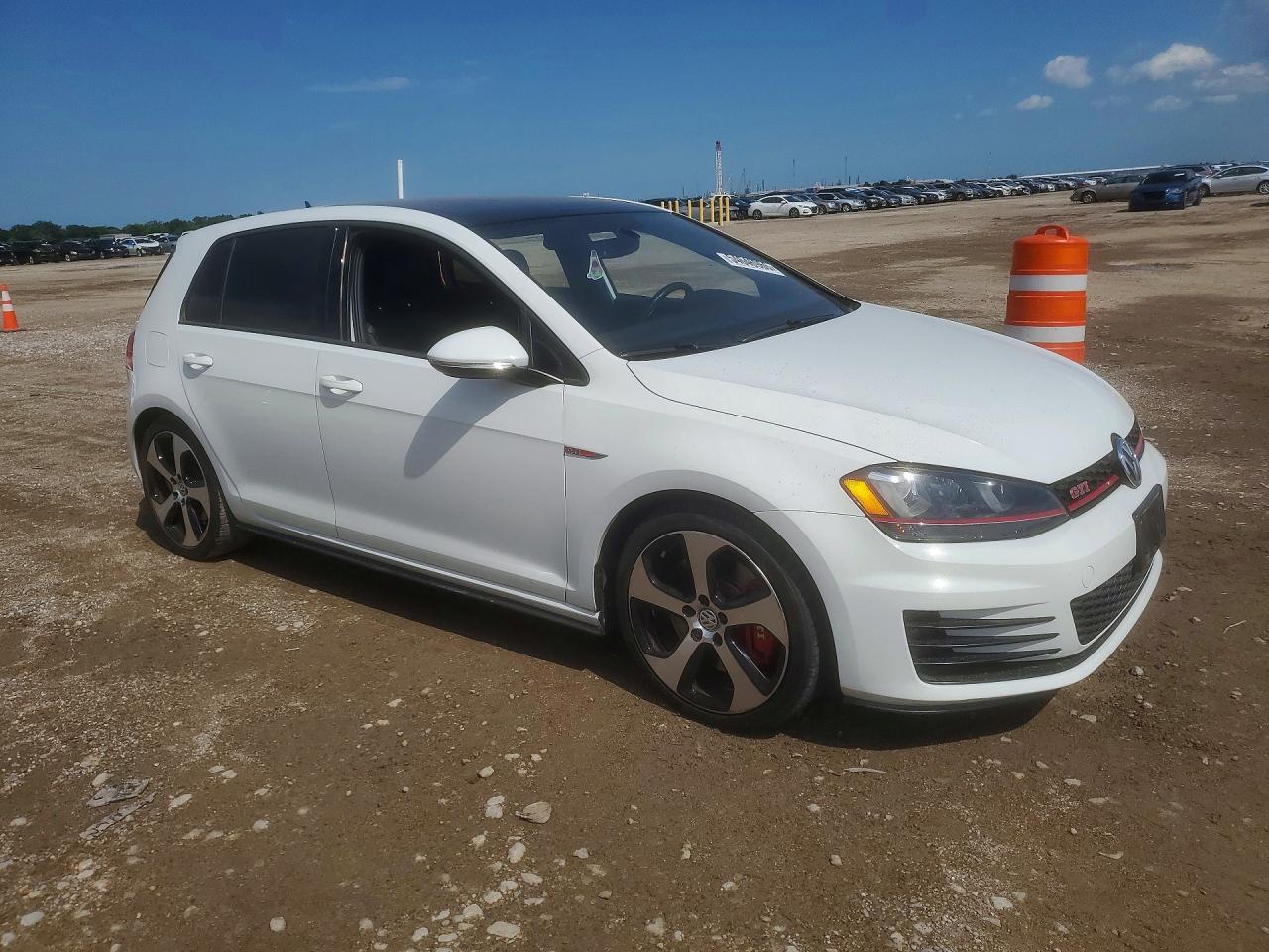 2016 Volkswagen Gti S - Image 4