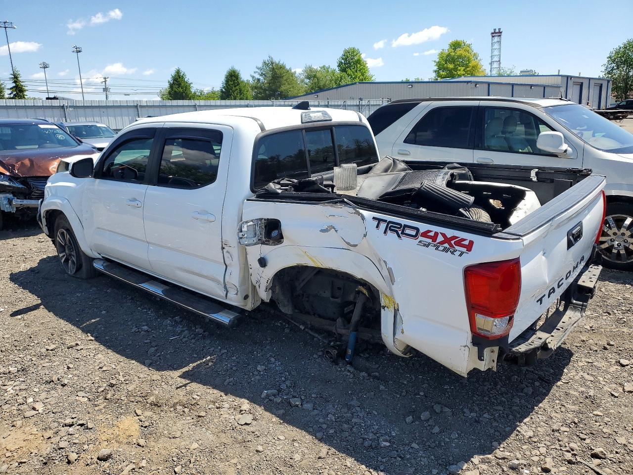2016 Toyota Tacoma Trd Sport - Фото 2
