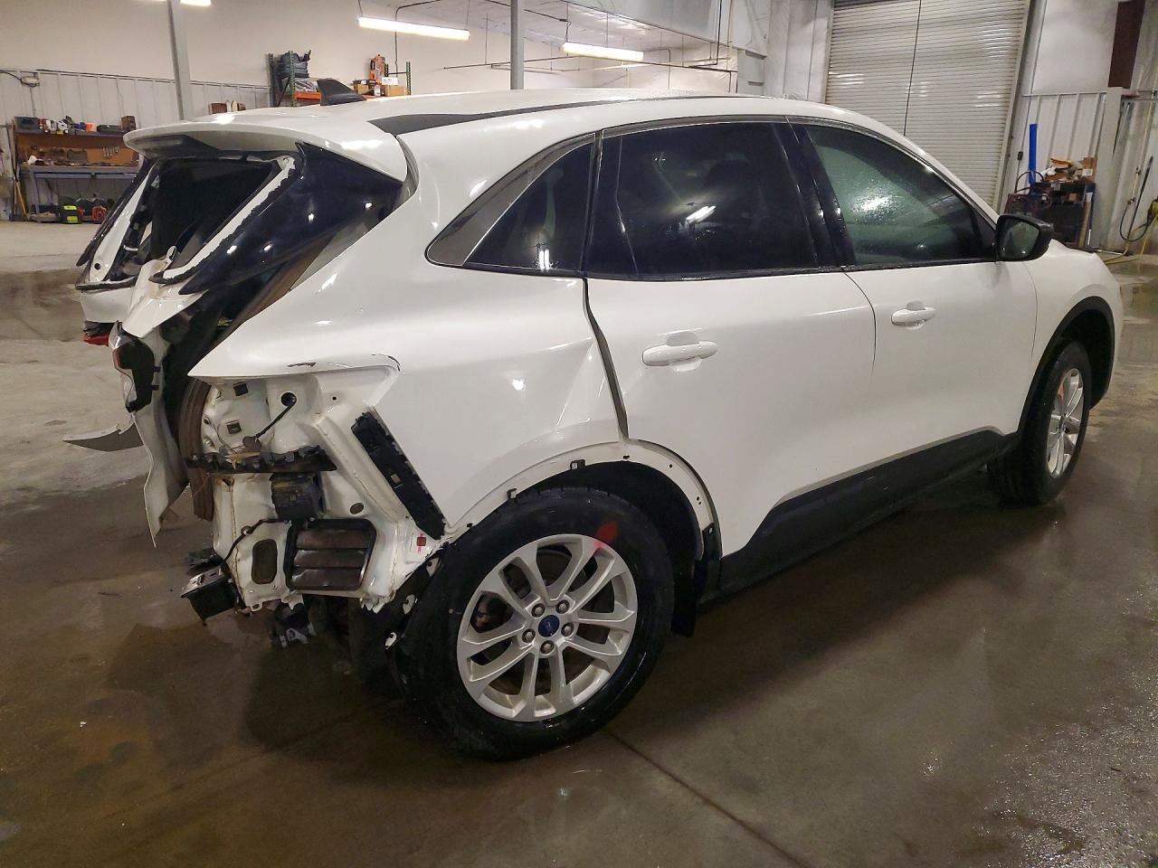 2022 Ford Escape Se - Image 3