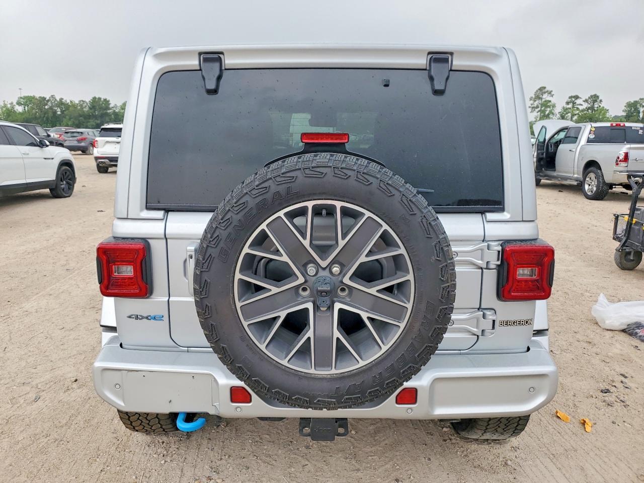 2024 Jeep Wrangler High Altitude 4Xe - Image 6
