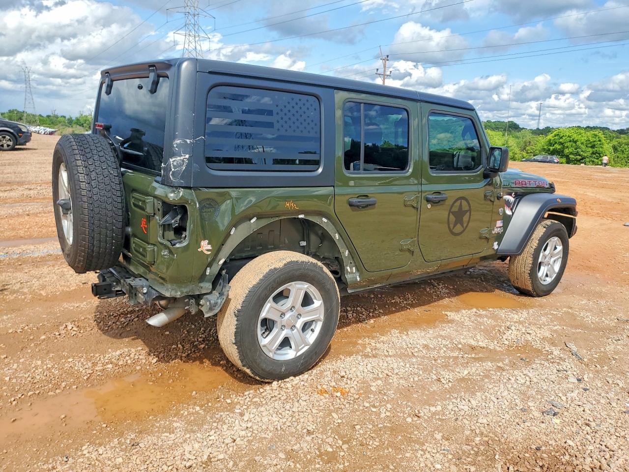 2021 Jeep Wrangler Unlimited Sport - Фото 3