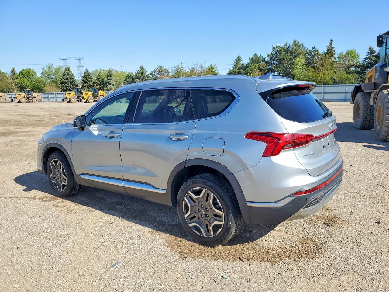 2023 Hyundai Santa Fe Limited - Image 2