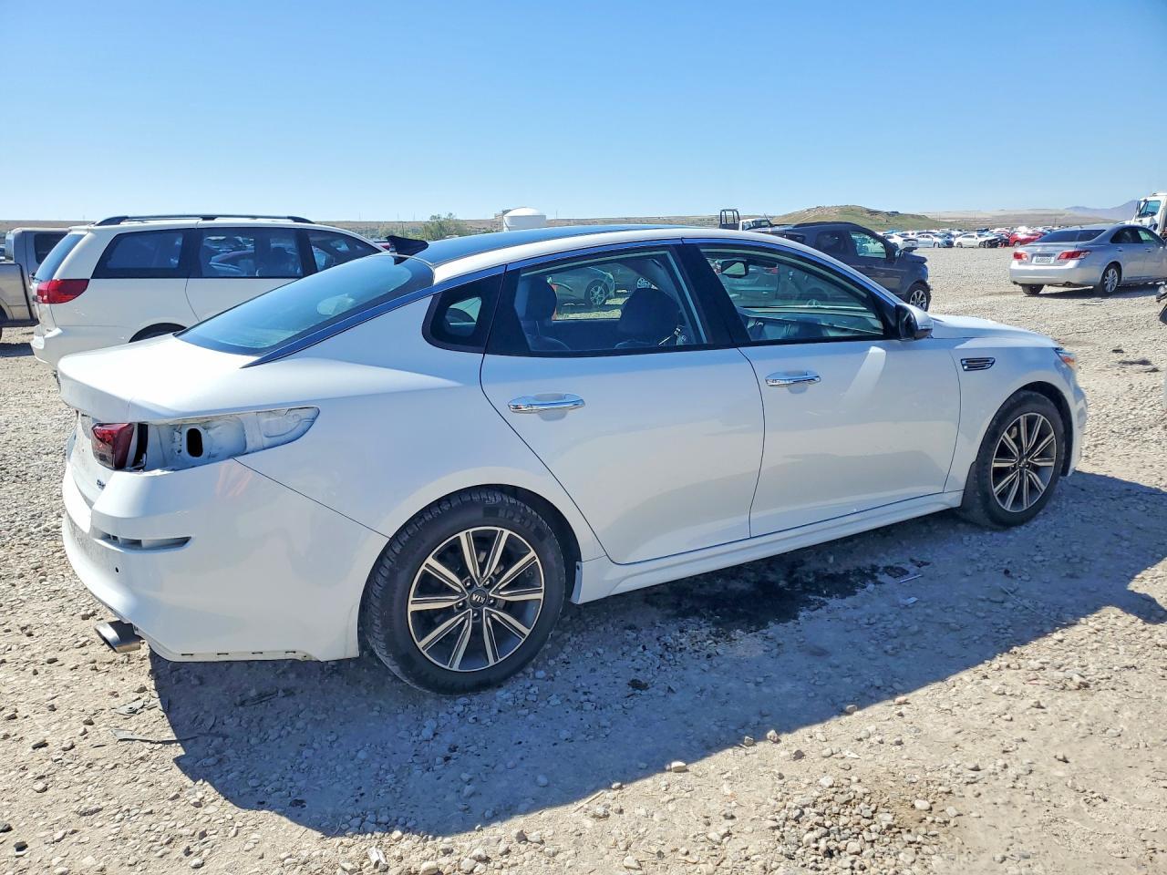 2019 Kia Optima Ex - Image 3
