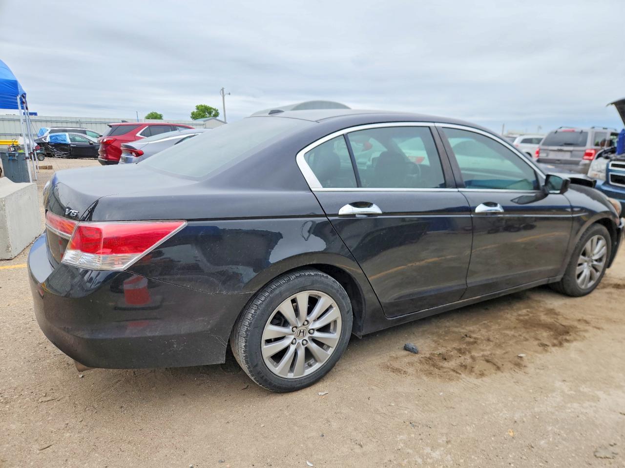 2011 Honda Accord Exl - Image 3