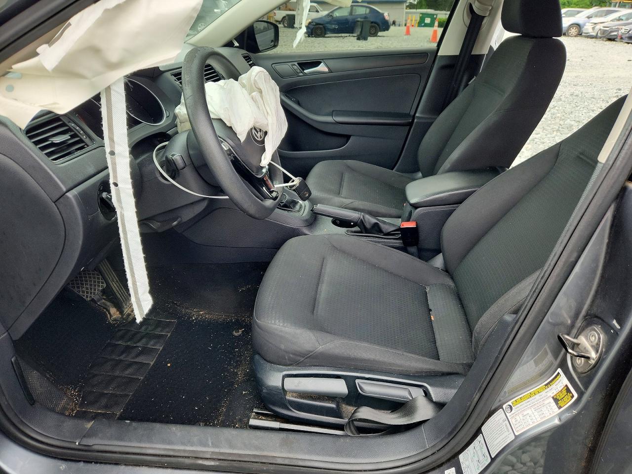2015 Volkswagen Jetta Base - Image 7