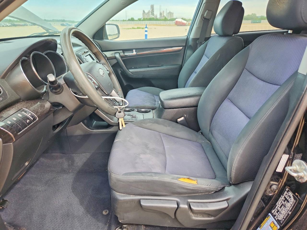 2011 Kia Sorento Lx - Image 7