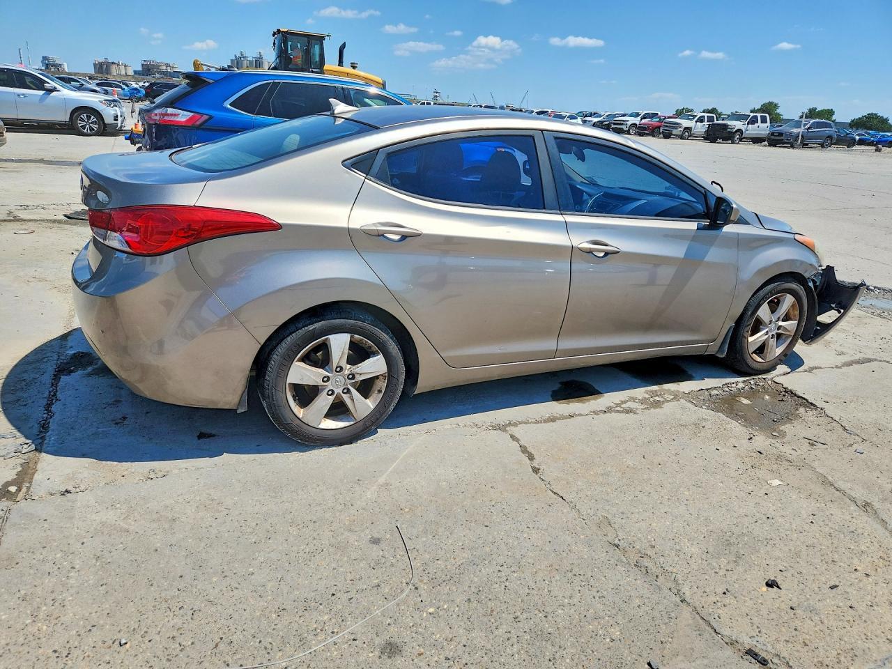 2013 Hyundai Elantra Gls - Фото 3