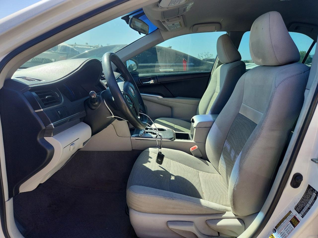 2014 Toyota Camry Hybrid Le - Фото 7
