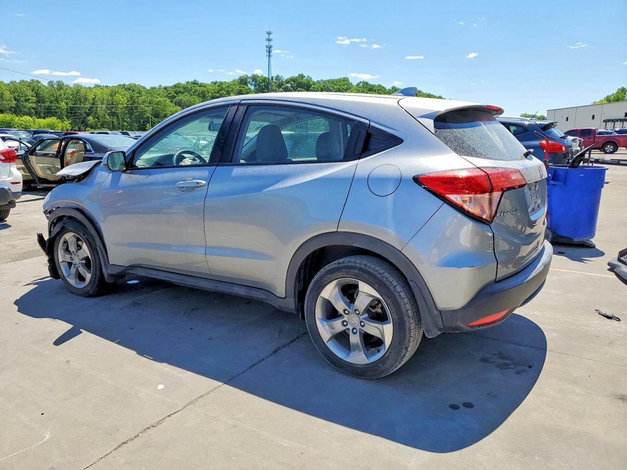 2018 Honda Hr-V Lx - Image 2