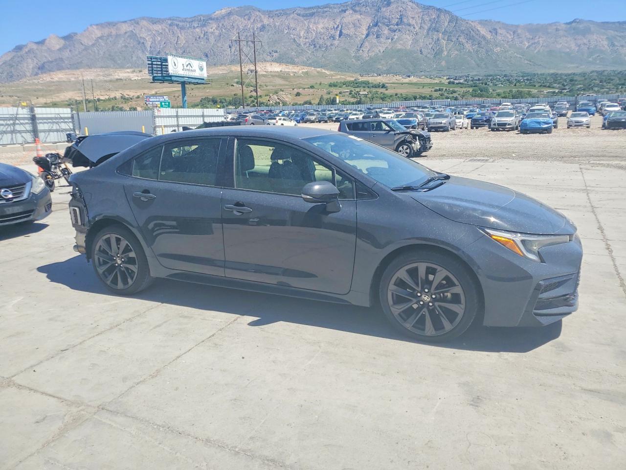 2023 Toyota Corolla Se - Image 4