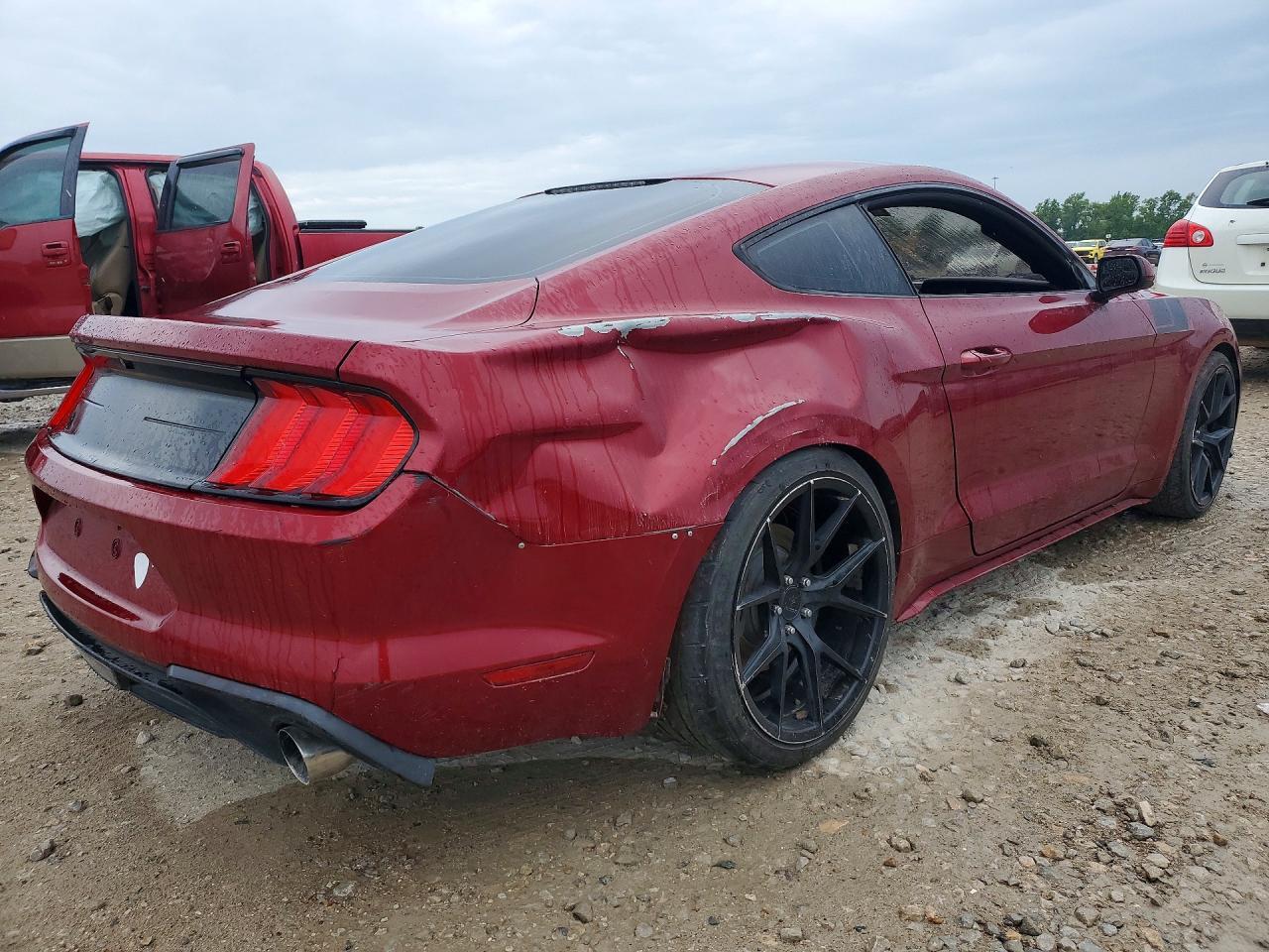 2018 Ford Mustang - Image 3