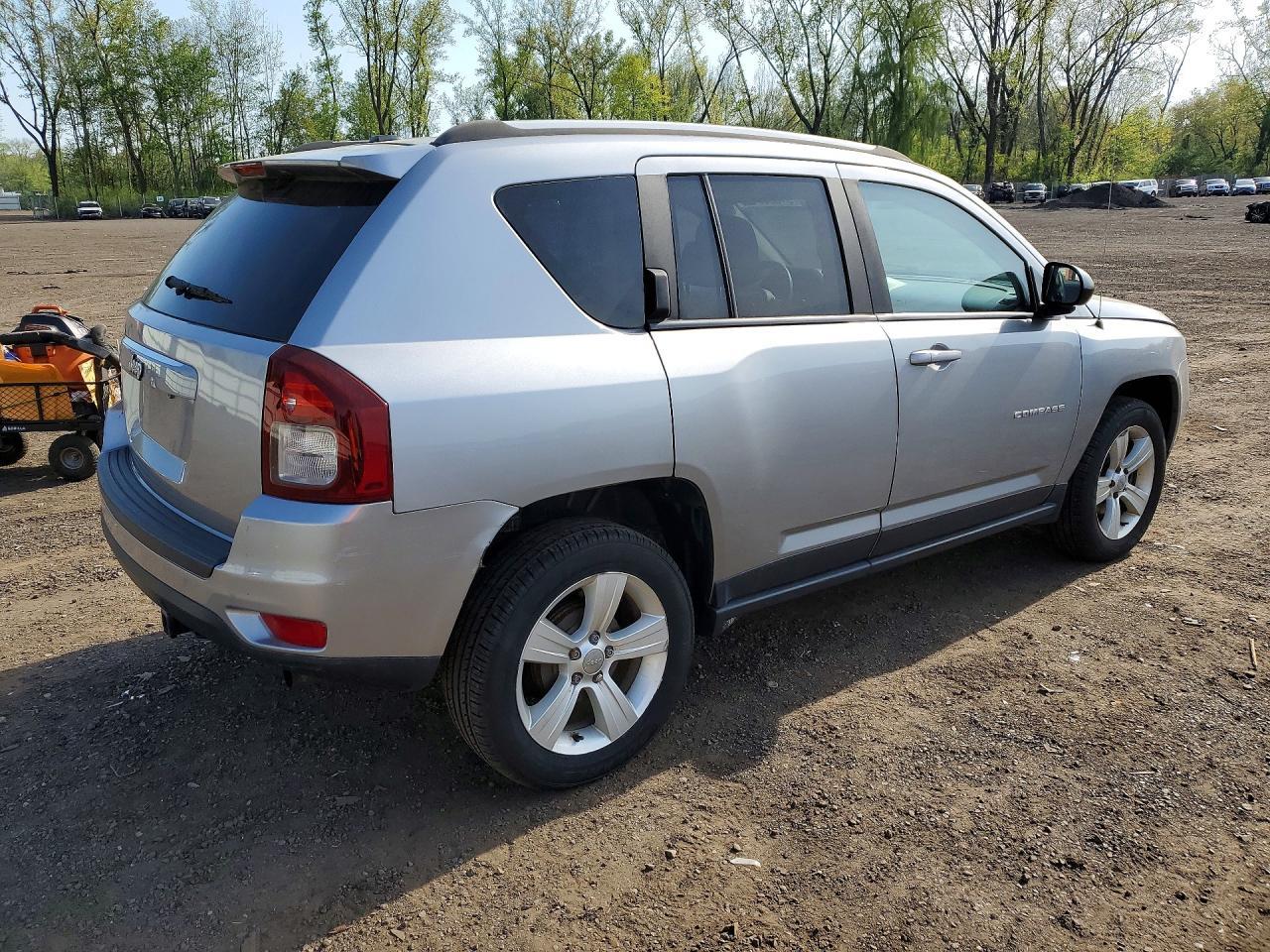 2017 Jeep Compass Sport - Фото 3