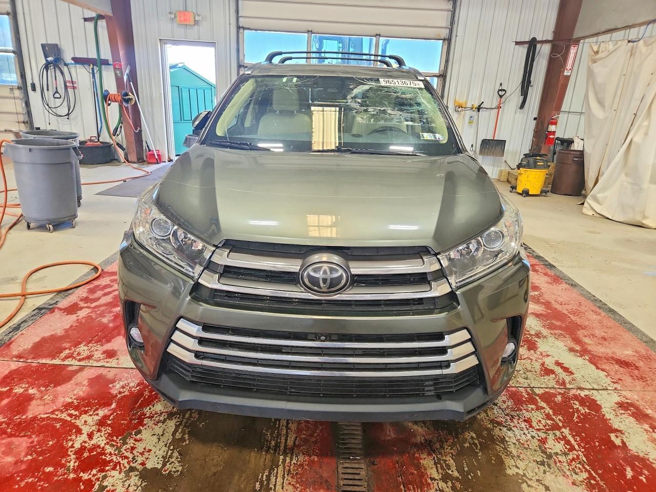 2018 Toyota Highlander Limited - Фото 5