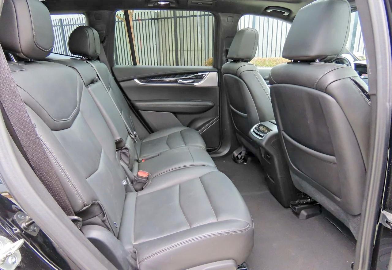 2024 Cadillac Xt6 Premium Luxury - Image 6