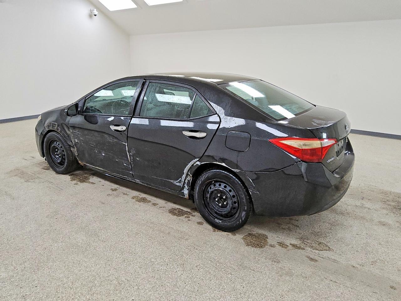 2016 Toyota Corolla Le - Фото 2