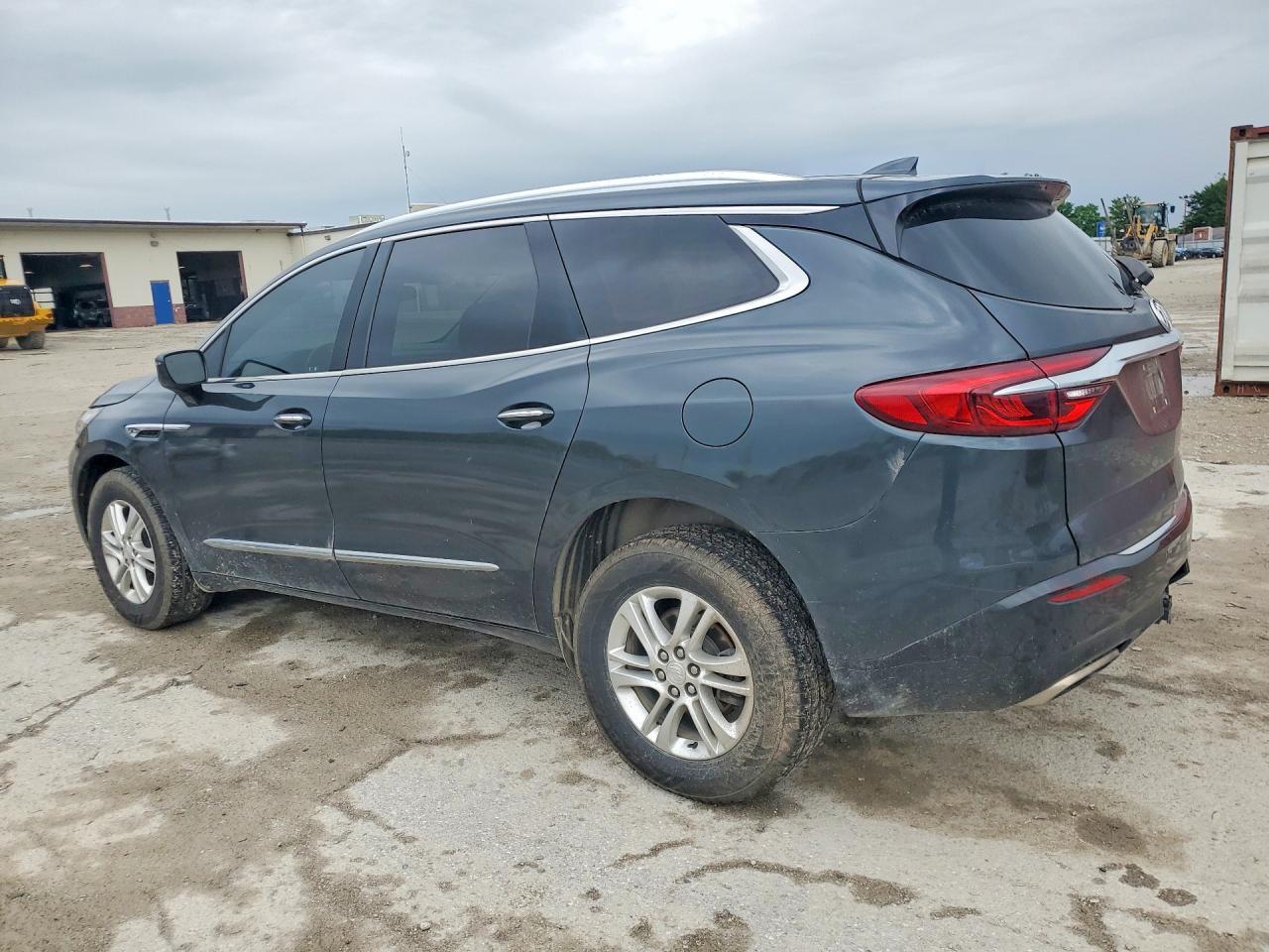 2019 Buick Enclave Essence - Image 2