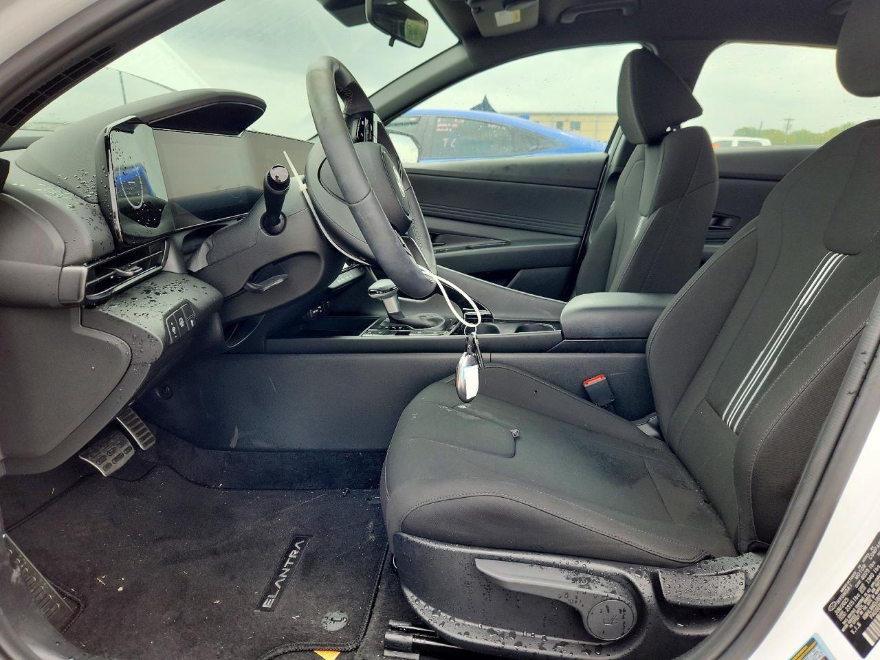 2025 Hyundai Elantra Hybrid Sel Sport - Фото 7
