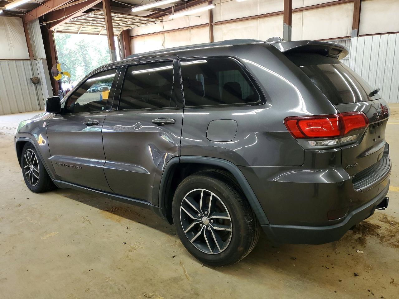 2017 Jeep Grand Cherokee Trailhawk - Фото 2