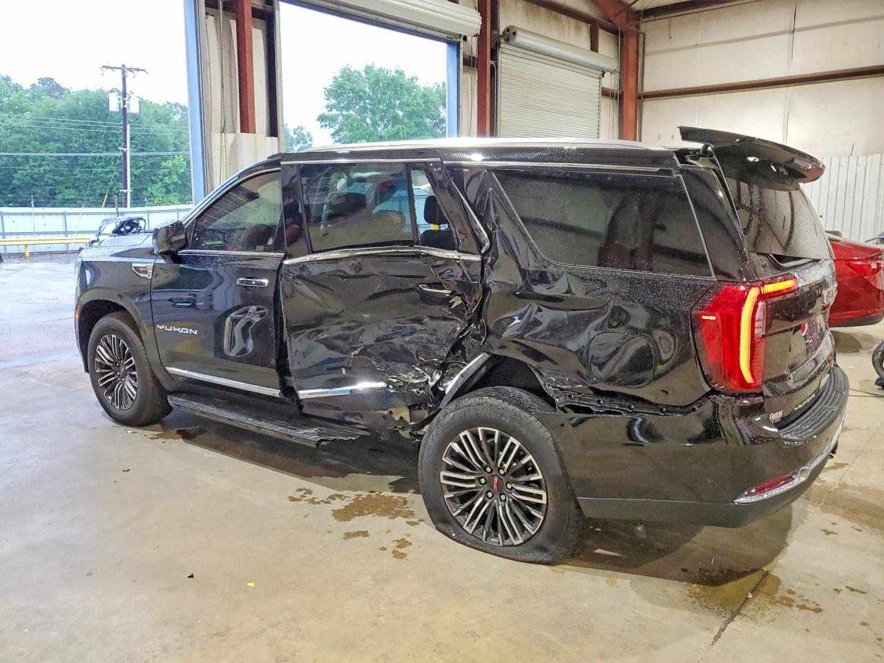 2026 GMC Yukon Elevation - Фото 2