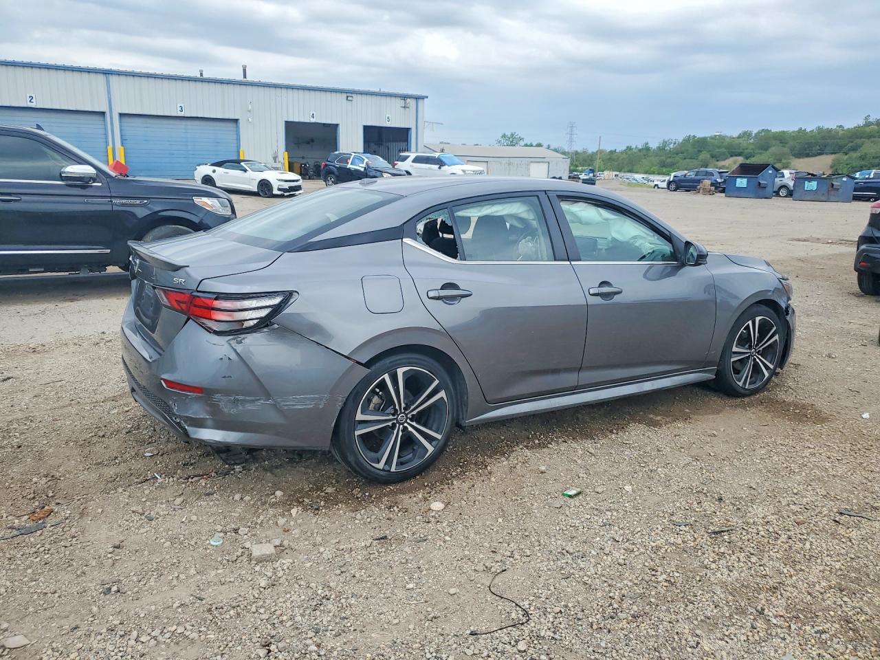 2023 Nissan Sentra Sr - Фото 3