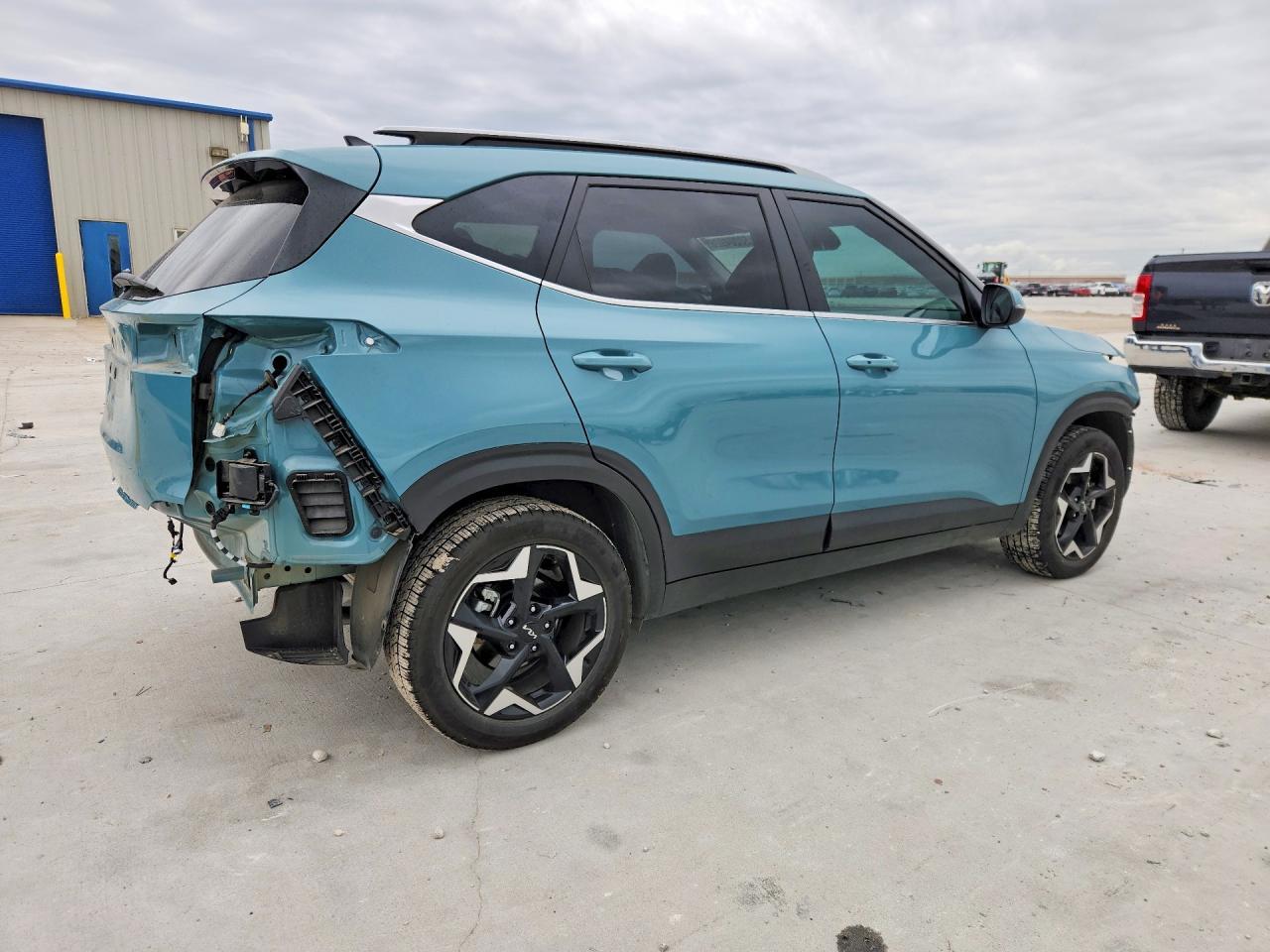 2025 Kia Seltos - Фото 3
