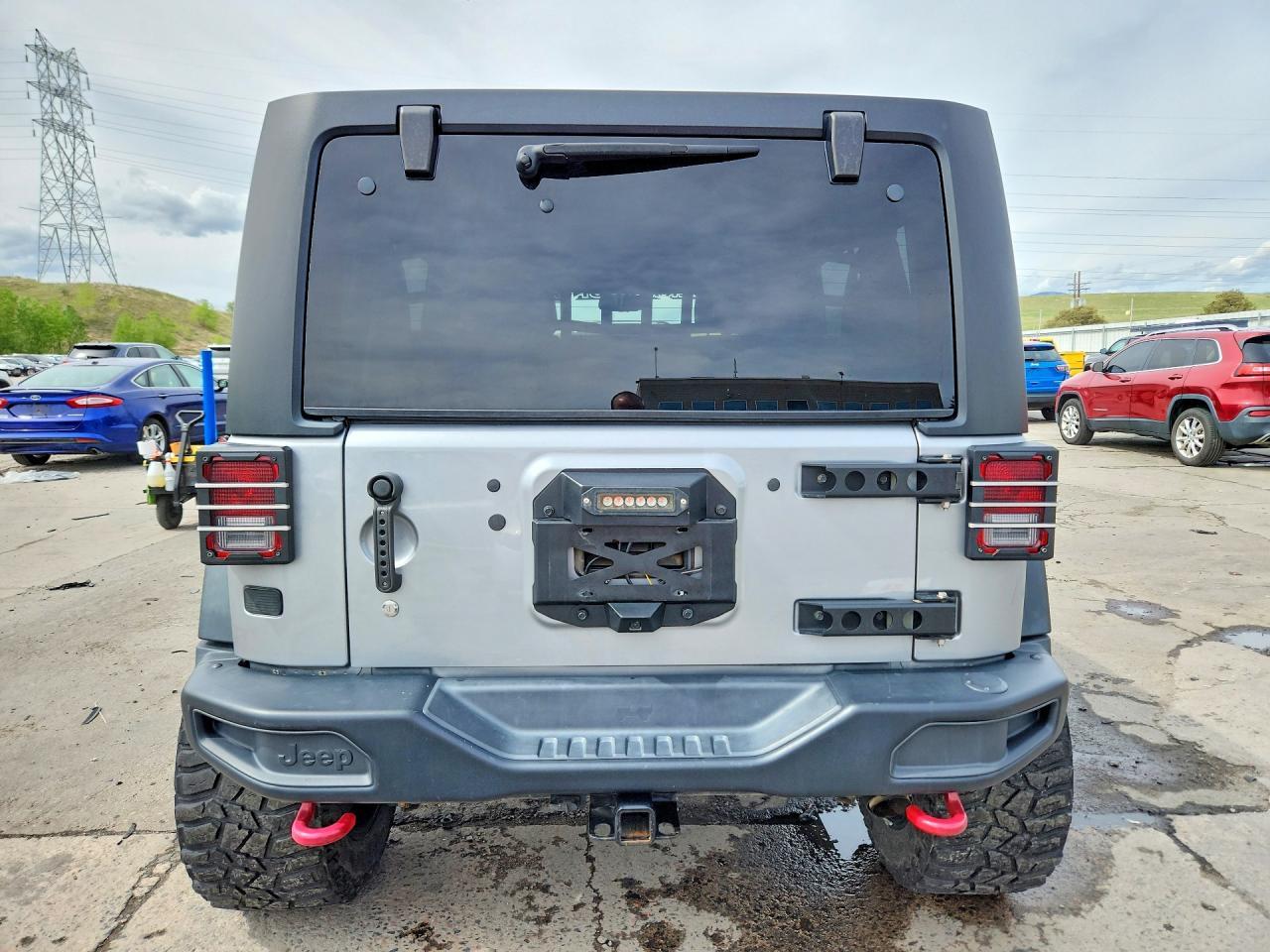 2015 Jeep Wrangler Unlimited Rubicon - Фото 6