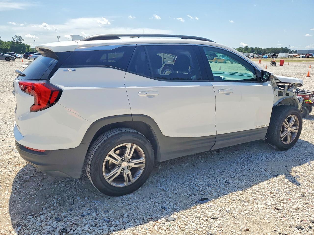 2019 GMC Terrain Sle - Image 3