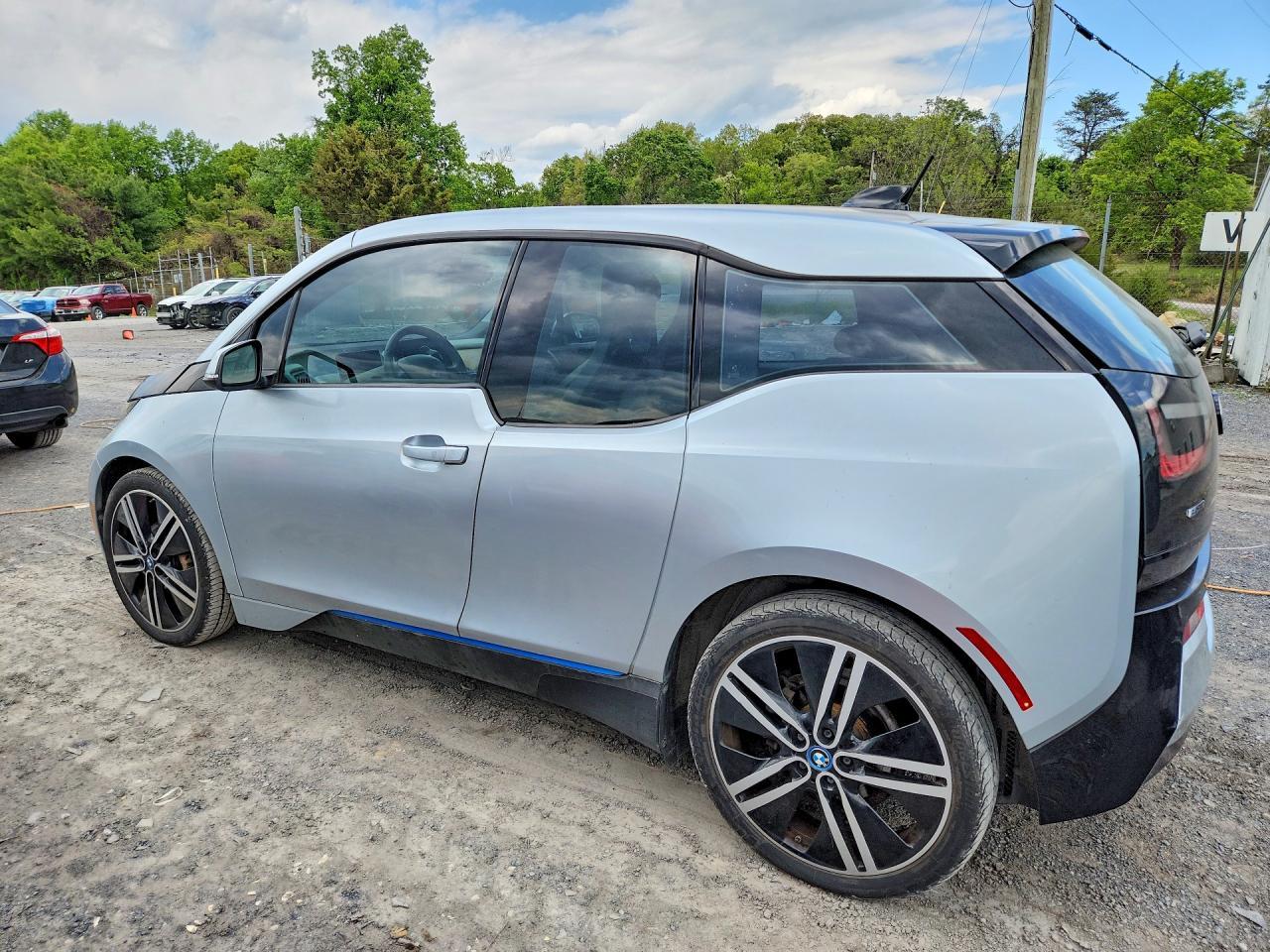 2014 BMW I3 Rex - Image 2