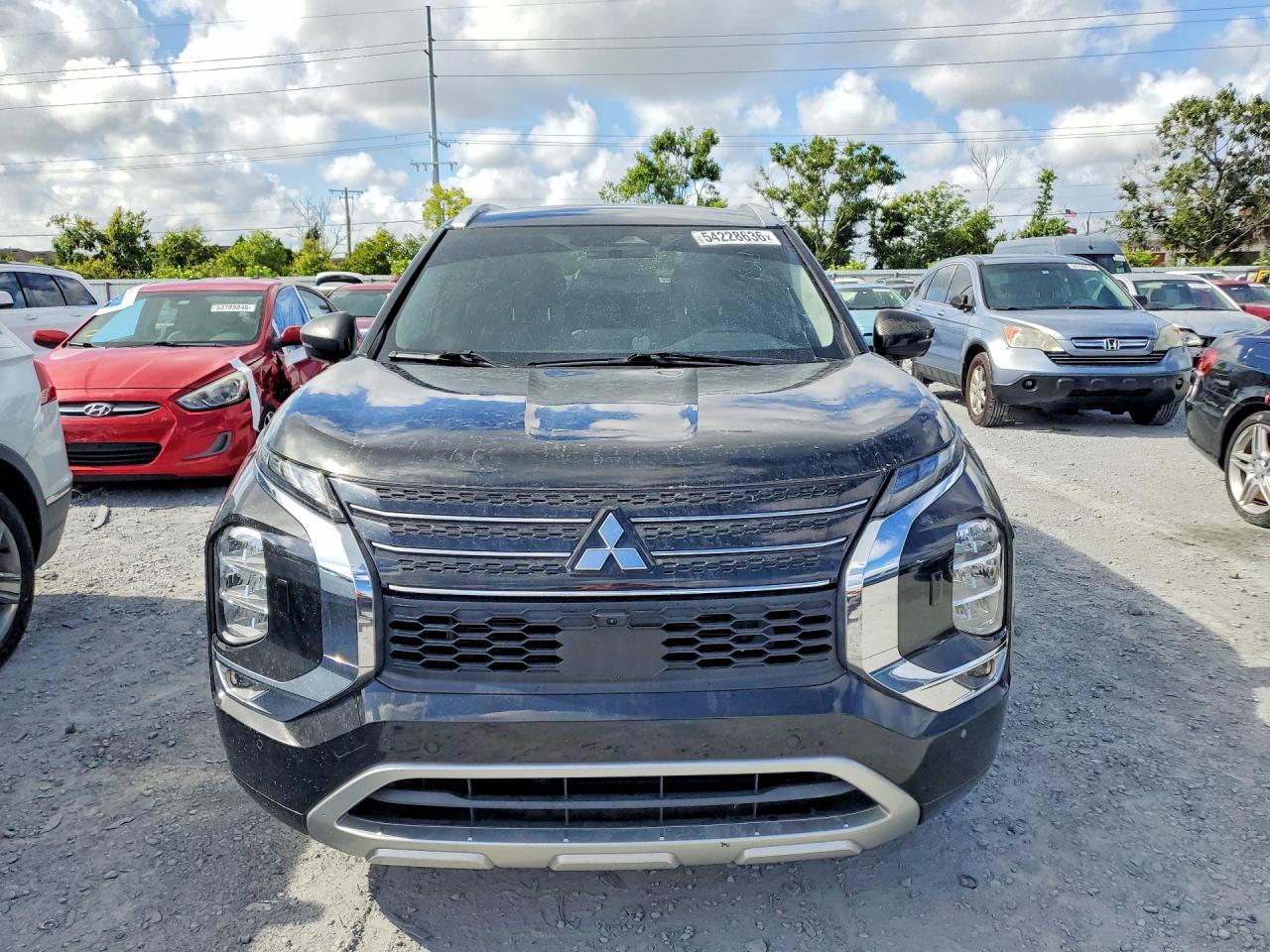 2022 Mitsubishi Outlander Sel - Фото 5