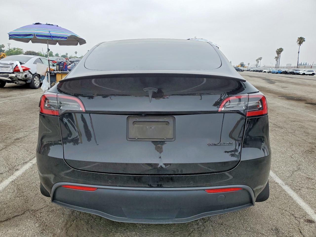 2022 Tesla Model Y - Фото 6
