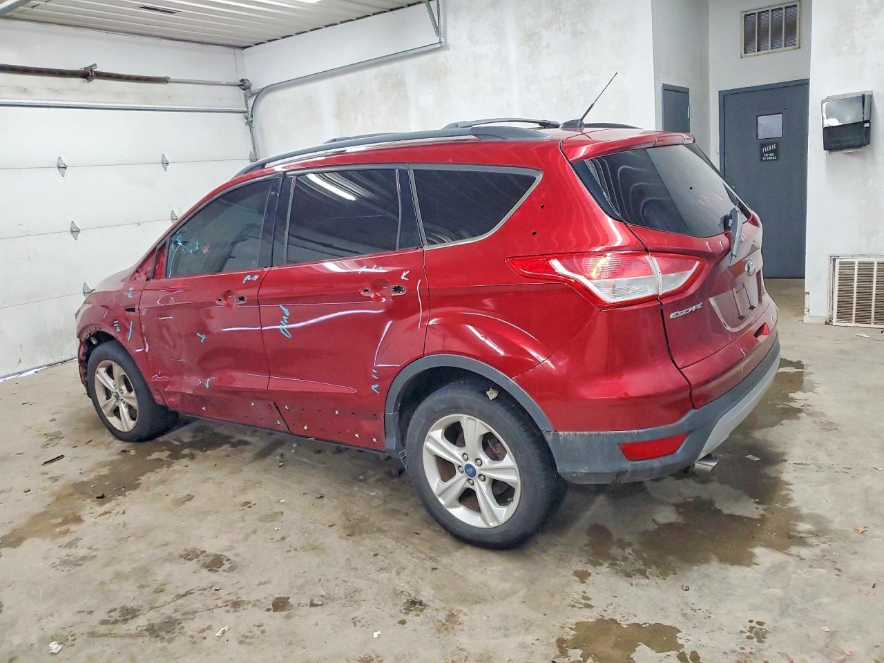2013 Ford Escape Se - Фото 2