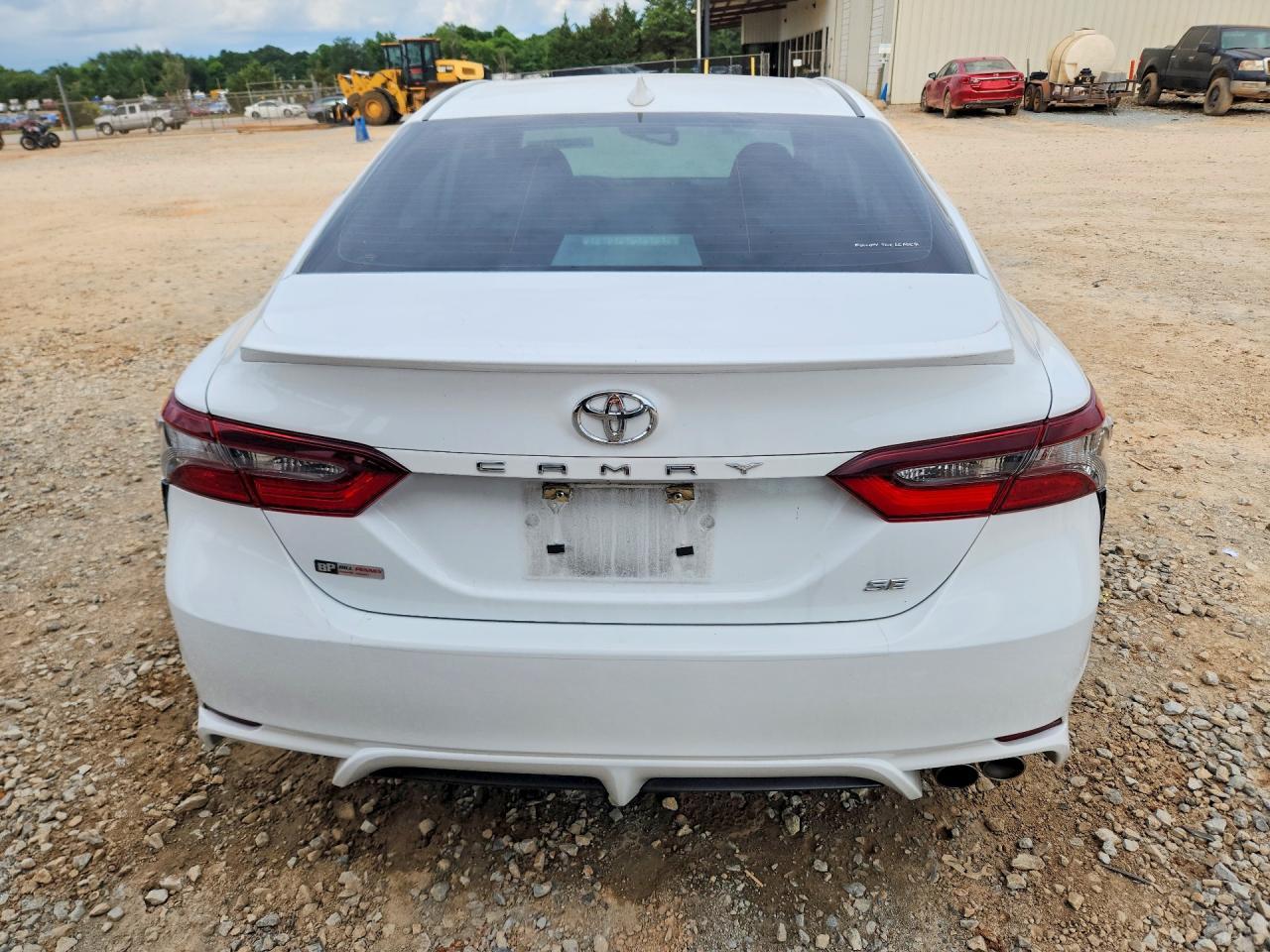 2024 Toyota Camry Se - Фото 6
