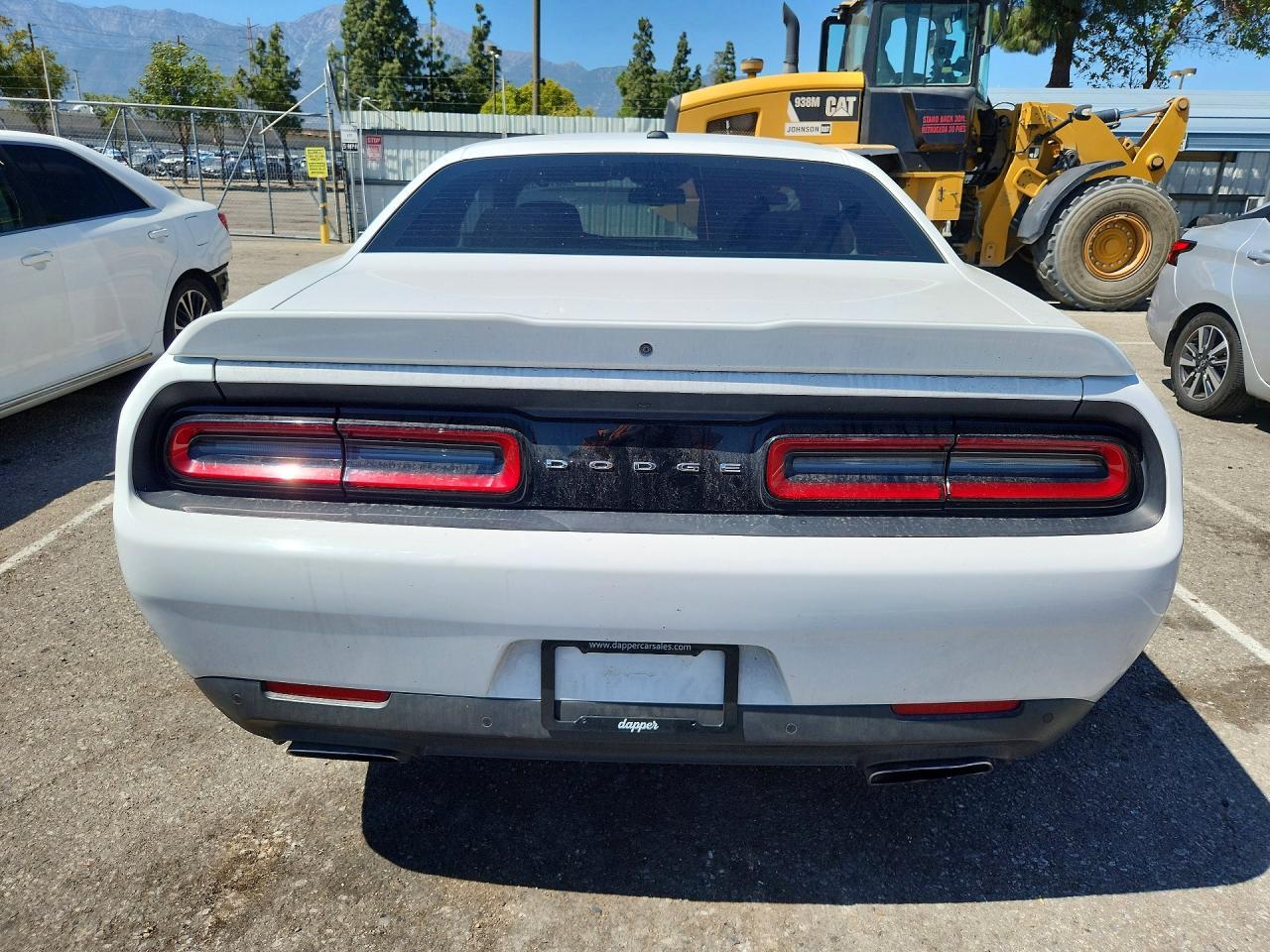 2019 Dodge Challenger R - Image 5