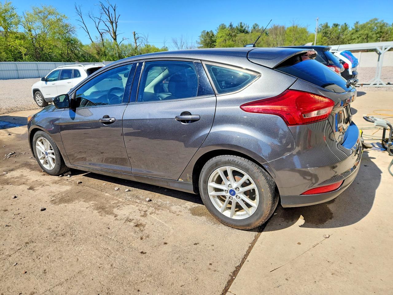 2018 Ford Focus Se - Фото 2