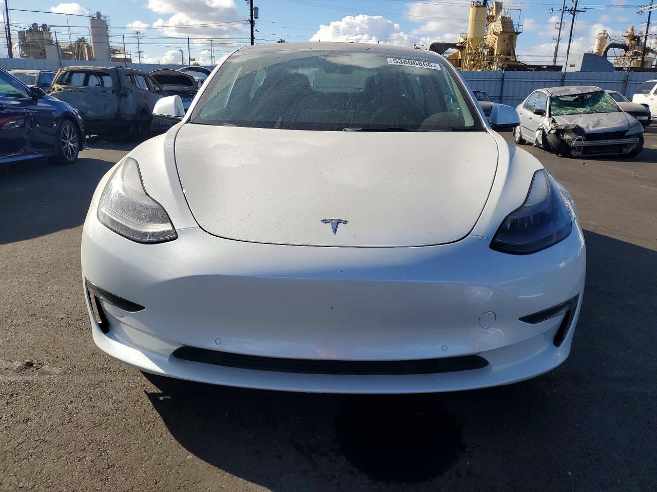 2022 Tesla Model 3 - Фото 5