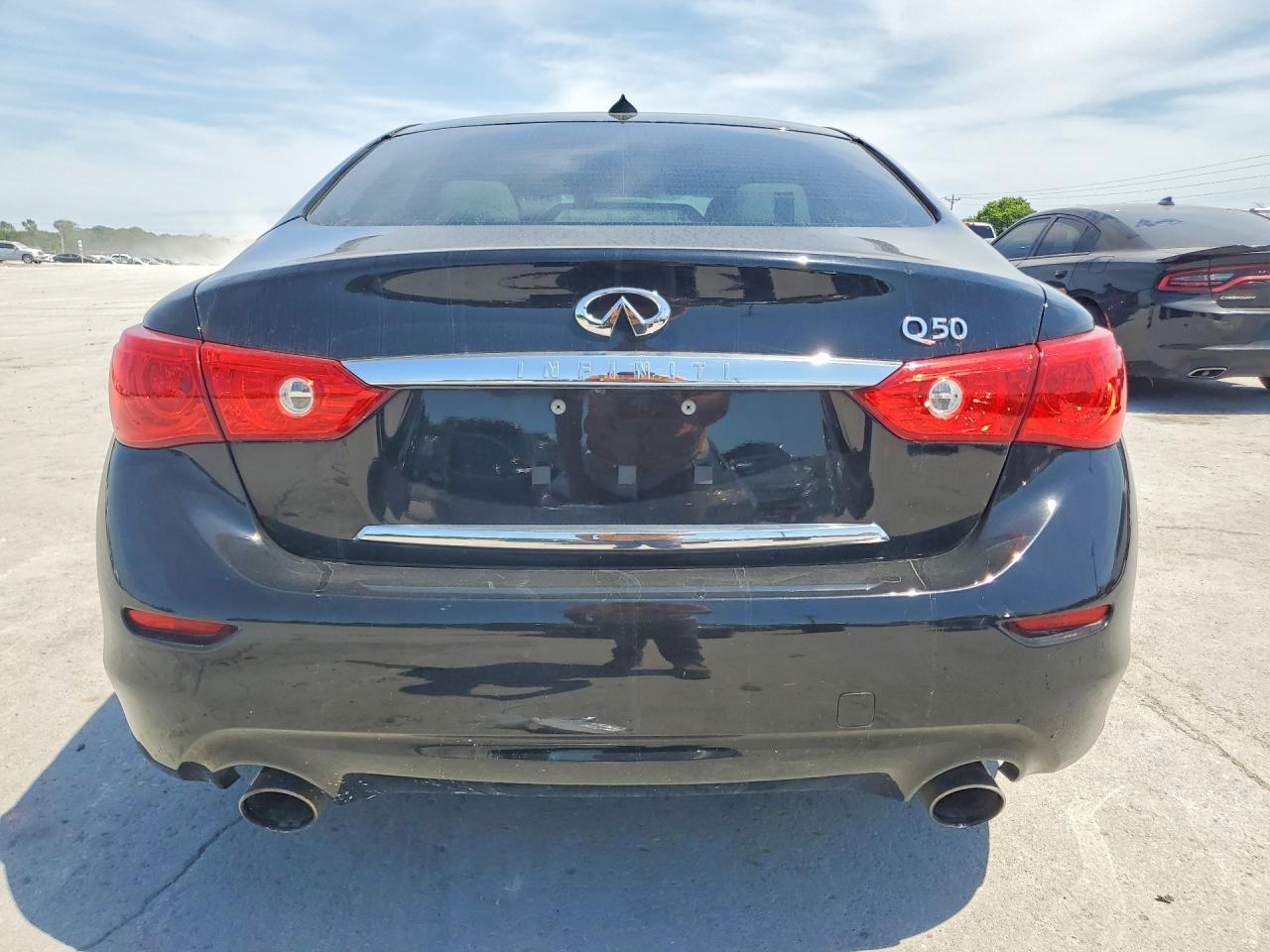 2017 Infiniti Q50 Premium - Image 6