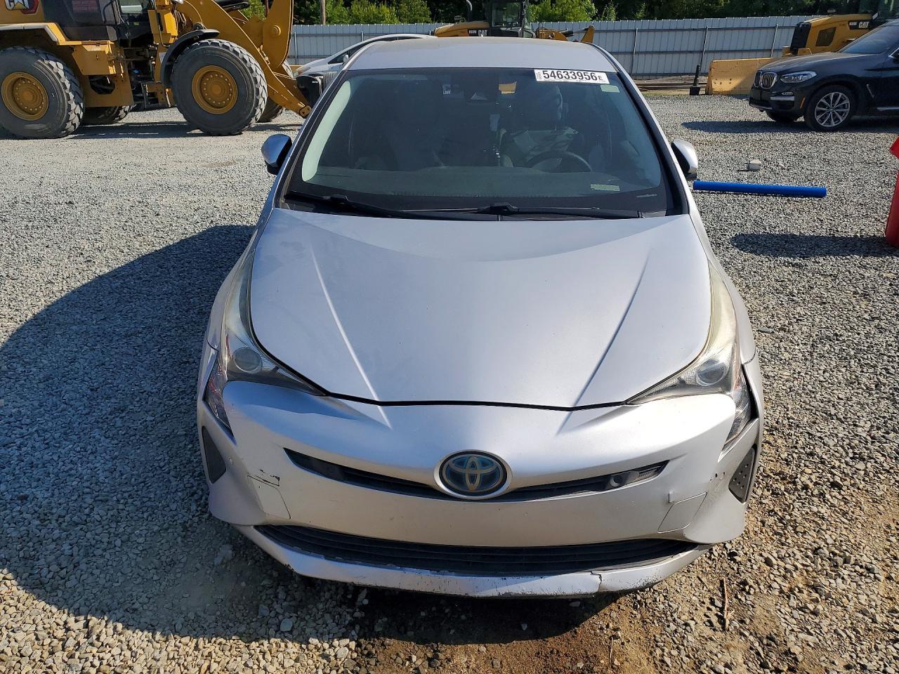 2017 Toyota Prius Four - Image 5