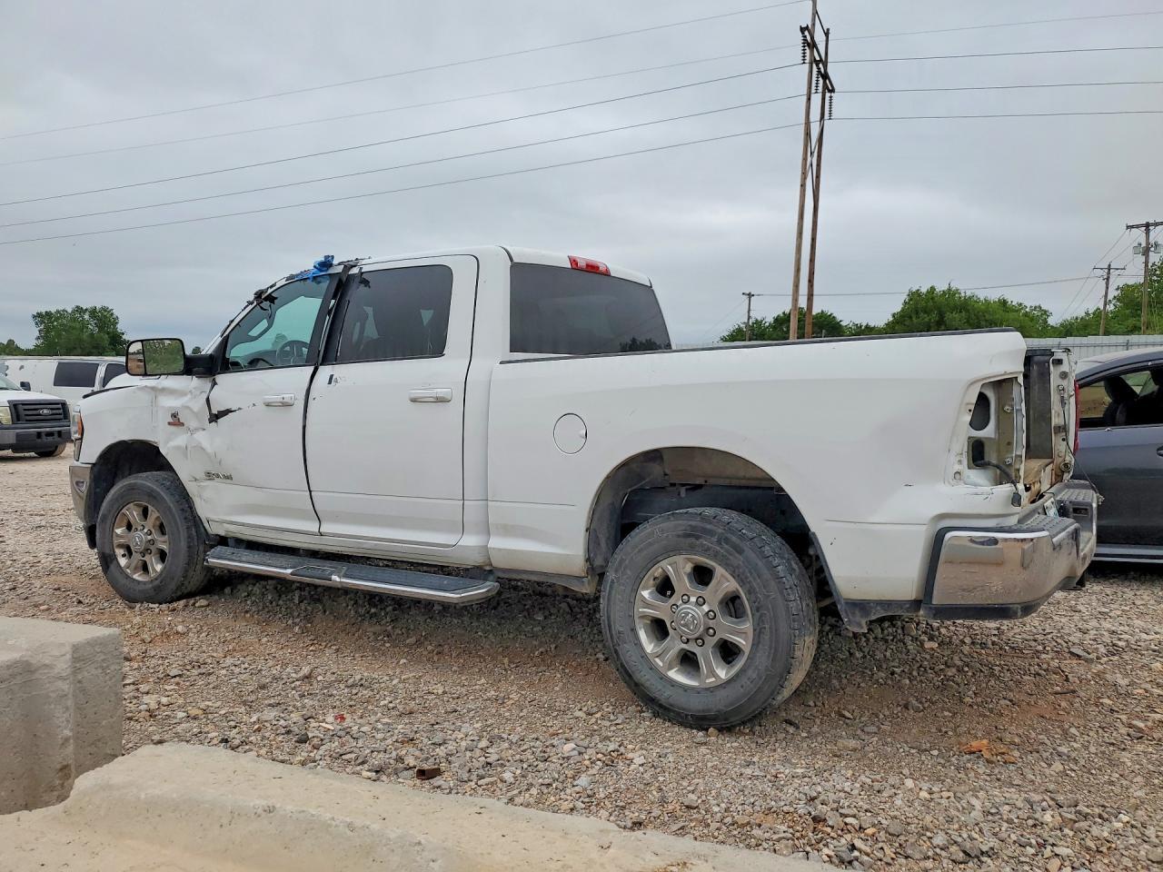 2022 Ram 2500 Big Horn - Image 2