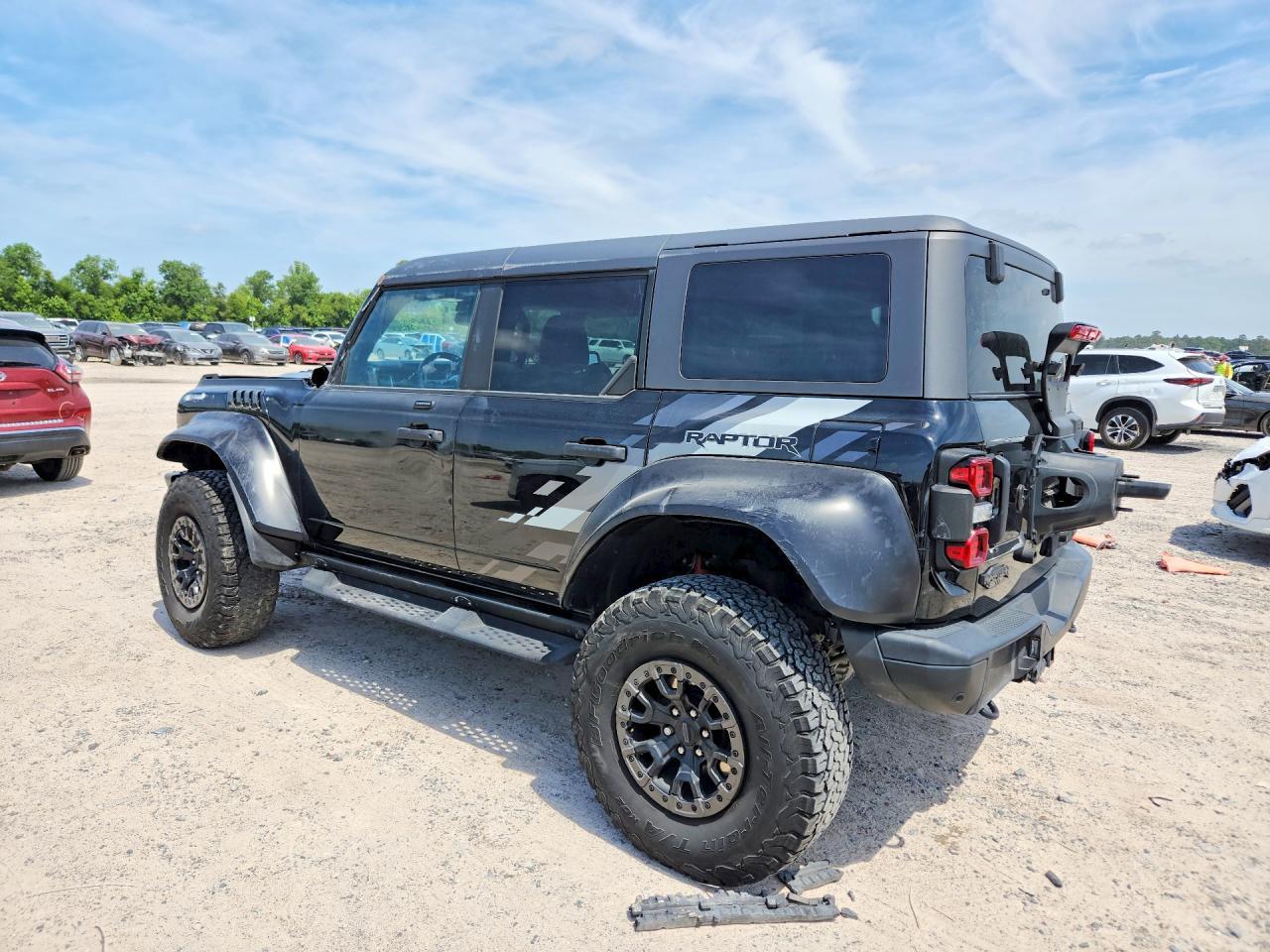 2023 Ford Bronco Raptor - Image 2
