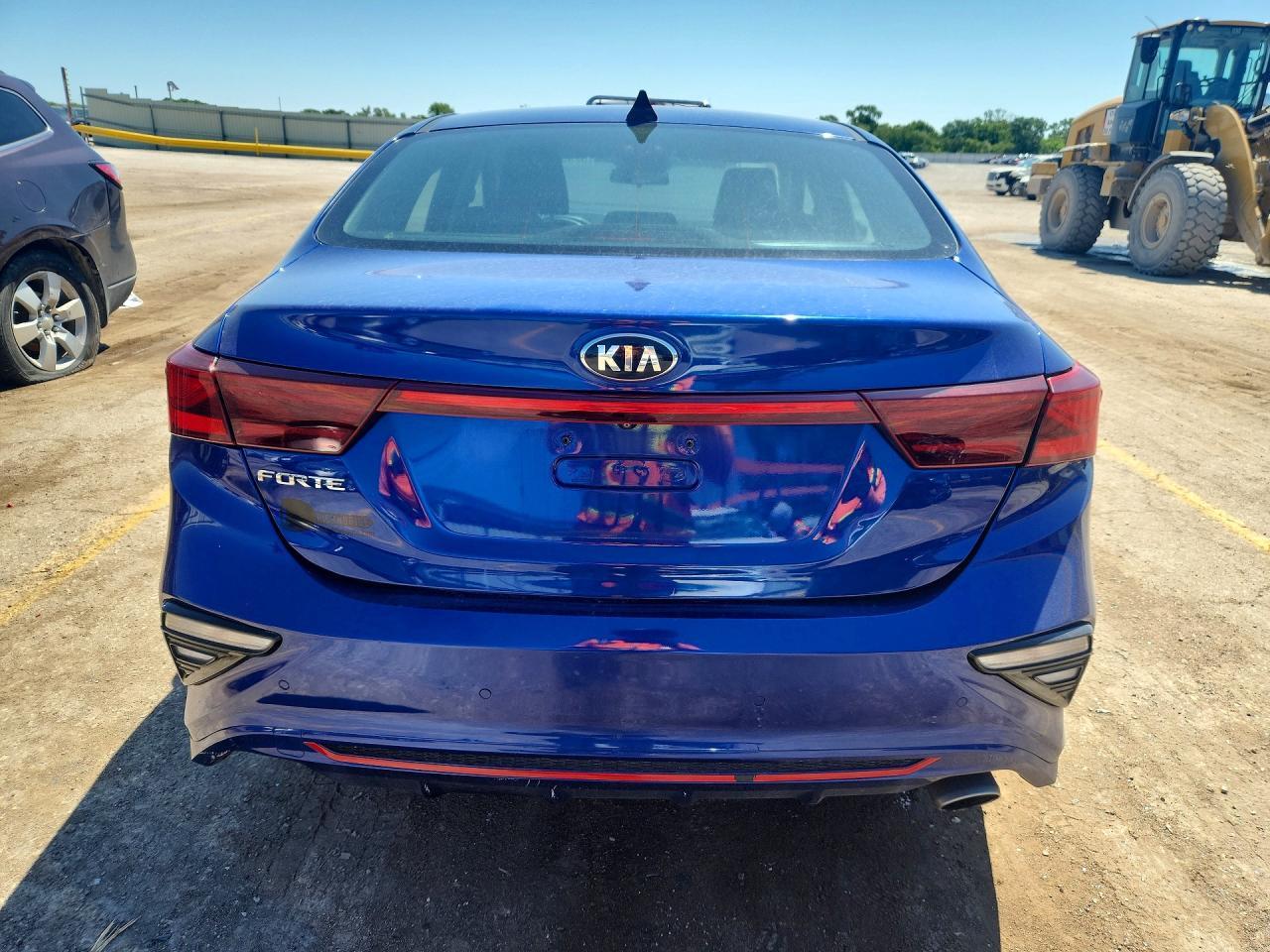 2021 Kia Forte Lxs - Image 6