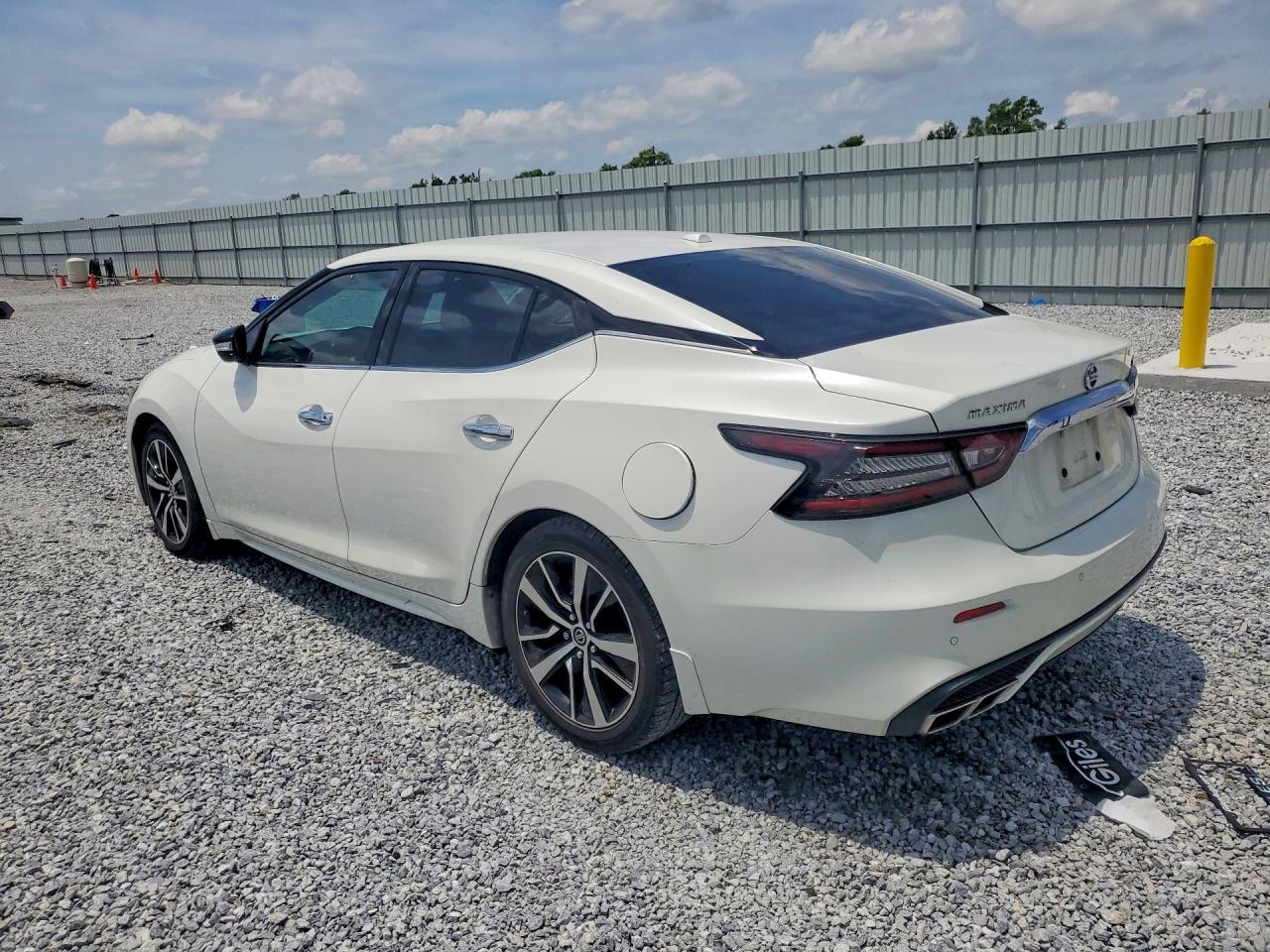 2021 Nissan Maxima Sv - Image 2