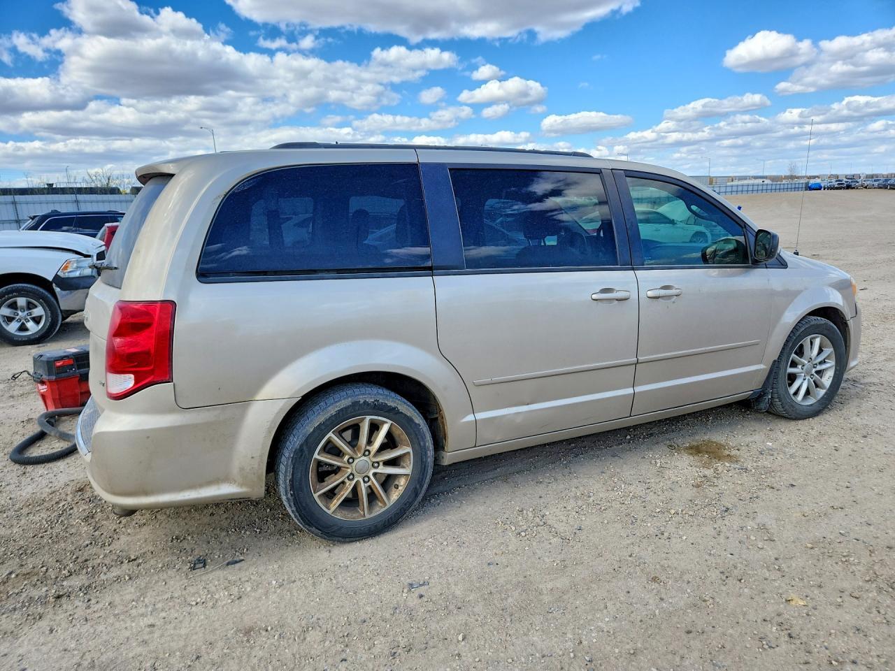 2015 Dodge Grand Caravan Se - Image 3