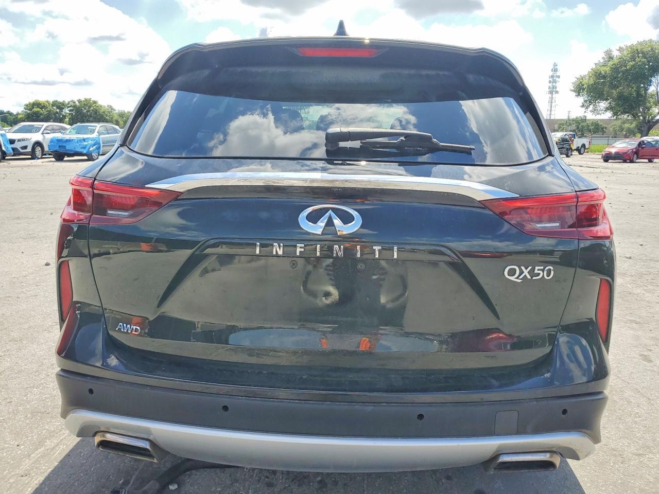 2019 Infiniti Qx50 Essential - Image 6