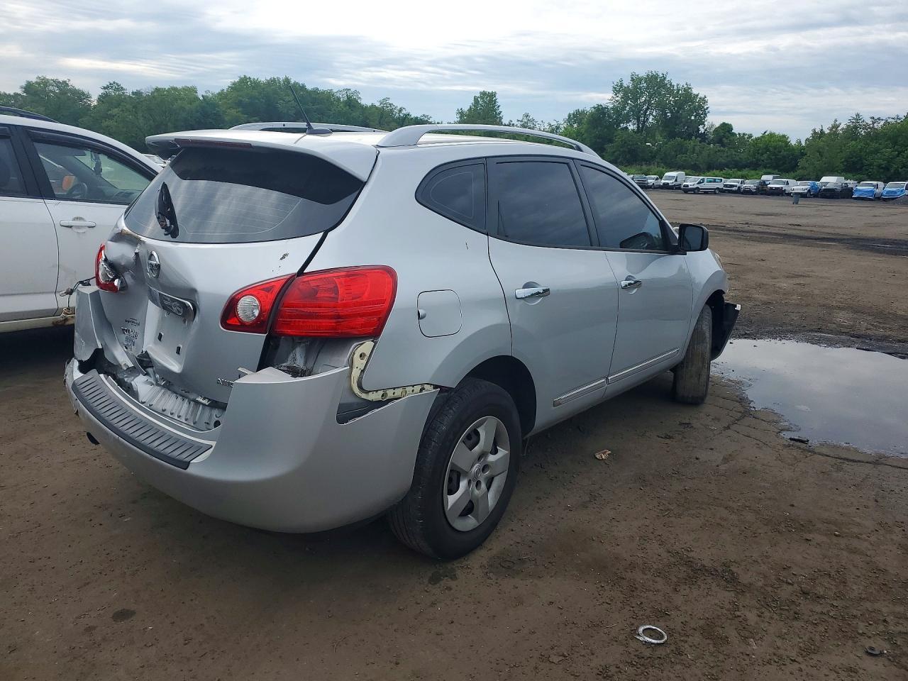 2015 Nissan Rogue Select S - Image 3