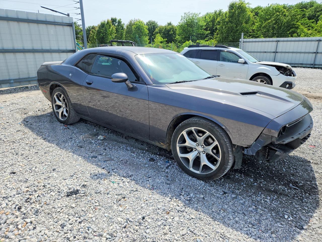 2016 Dodge Challenger Sxt - Image 4