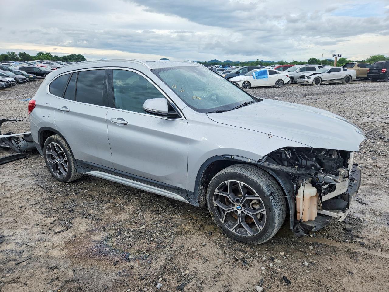 2021 BMW X1 xDrive28I - Image 4